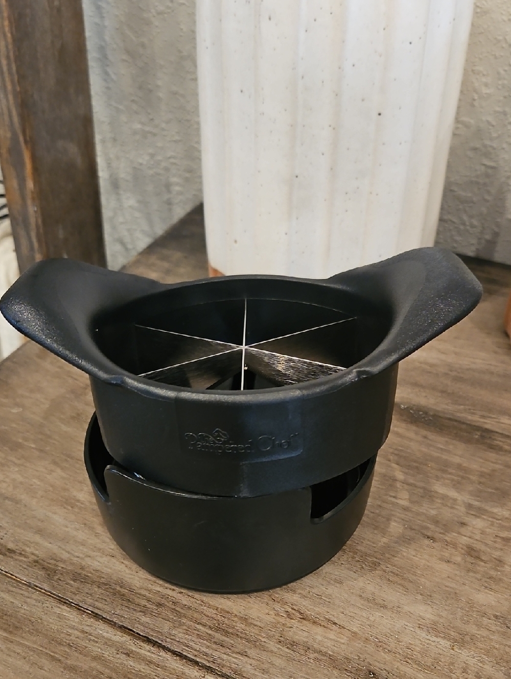 Pampered Chef Veggie Wedger